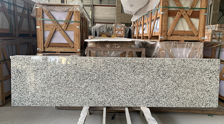 China Black White Grey Countertop Plate Table Top Paving Stone Floor Price Slab Granite for Floor and Wall