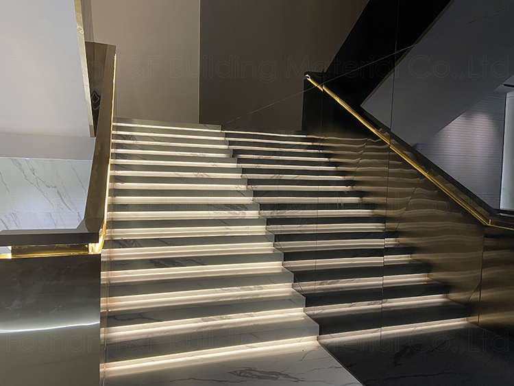 China Natural Stone Stair Steps Design Tiles Tread White Marble Stairs With Led Light