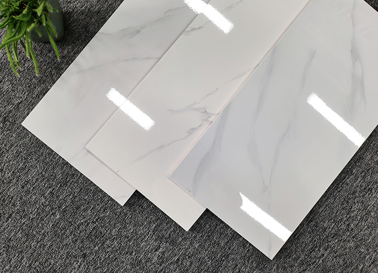 High Quality China Guangdong Hotel Kitchen Bathroom Toilet White Ceramic Wall and Floor Tiles