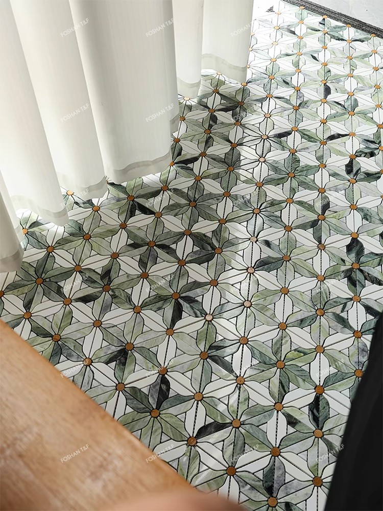 Waterjet Flower Pattern Marble Mosaic Brass Inlay Tile Mosaic Tile for Kitchen Backsplash and Bathroom Wall Tile