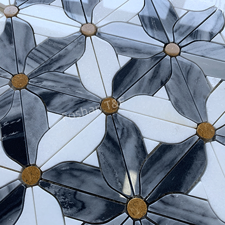 Waterjet Flower Pattern Marble Mosaic Brass Inlay Tile Mosaic Tile for Kitchen Backsplash and Bathroom Wall Tile