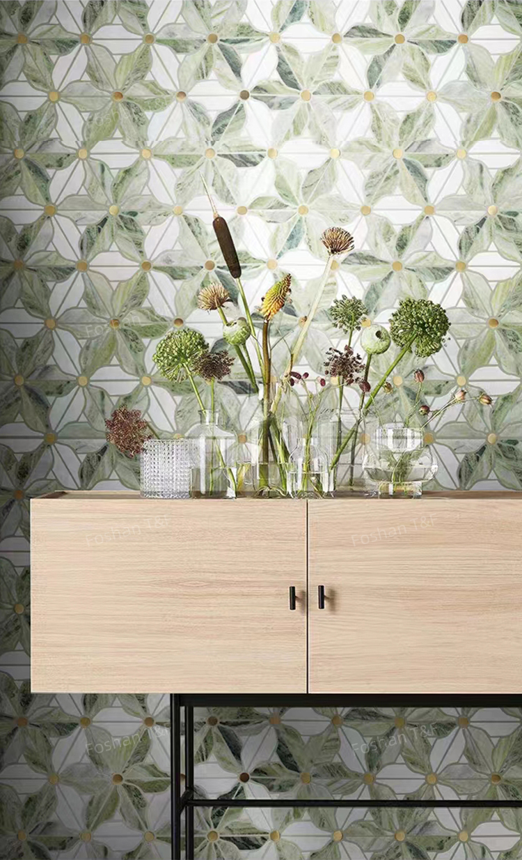 Waterjet Flower Pattern Marble Mosaic Brass Inlay Tile Mosaic Tile for Kitchen Backsplash and Bathroom Wall Tile