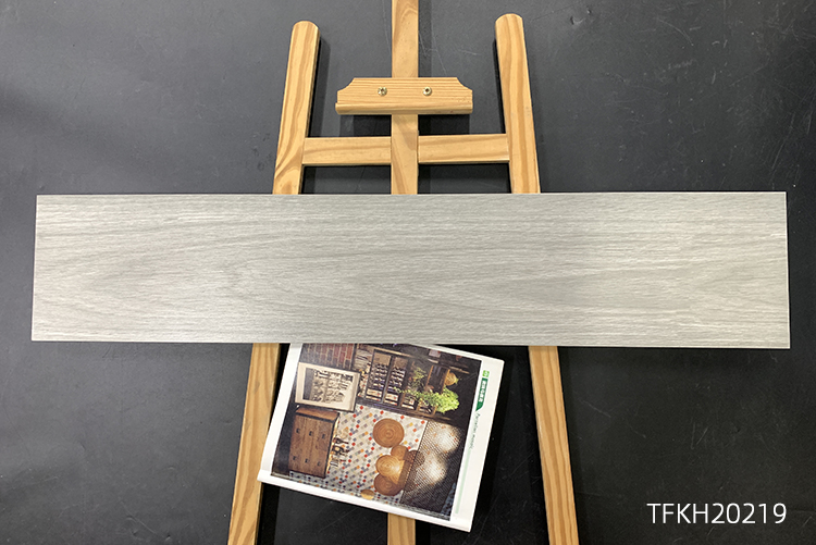 200*1000mm Full Body Porcelain Wood Plank Indoor Carrelage Hotel House Home Wooden Floor Tiles