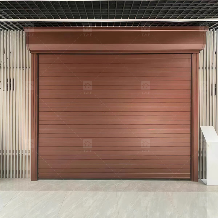 High Quality Modern Insulated Garage Door for Custom Villa & Residential Homes Customizable for Exterior Application