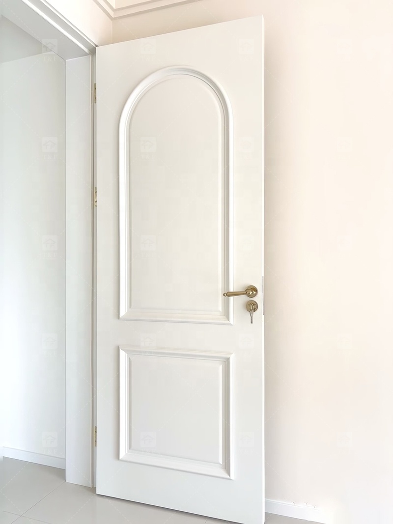 Modern Waterproof Solid Wood Interior Doors New Design with Accessories on Sale for Hotel and Bedroom Application