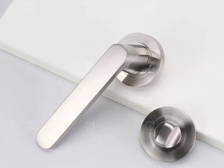 New Arrival Modern Matt Black 304 Stainless Steel Door Lever Handle for Bedroom Villa & Hotel Use with Comfortable Grip