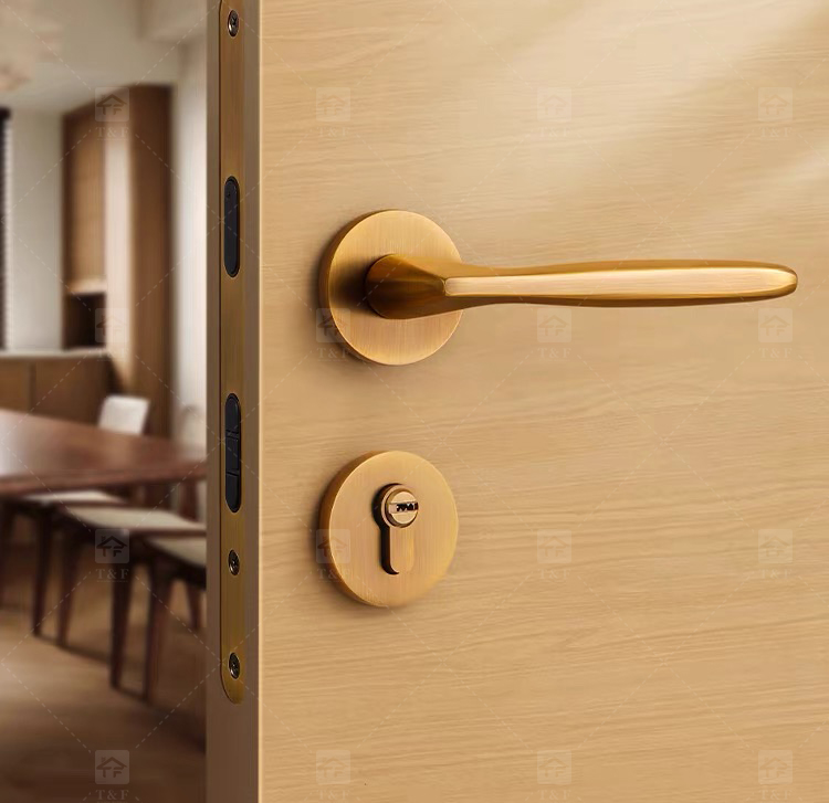 Premium Matte Gold Finish Door Lock Keyed Cylinder Modern Design for Hotels Apartments Durability Meets Style Easy